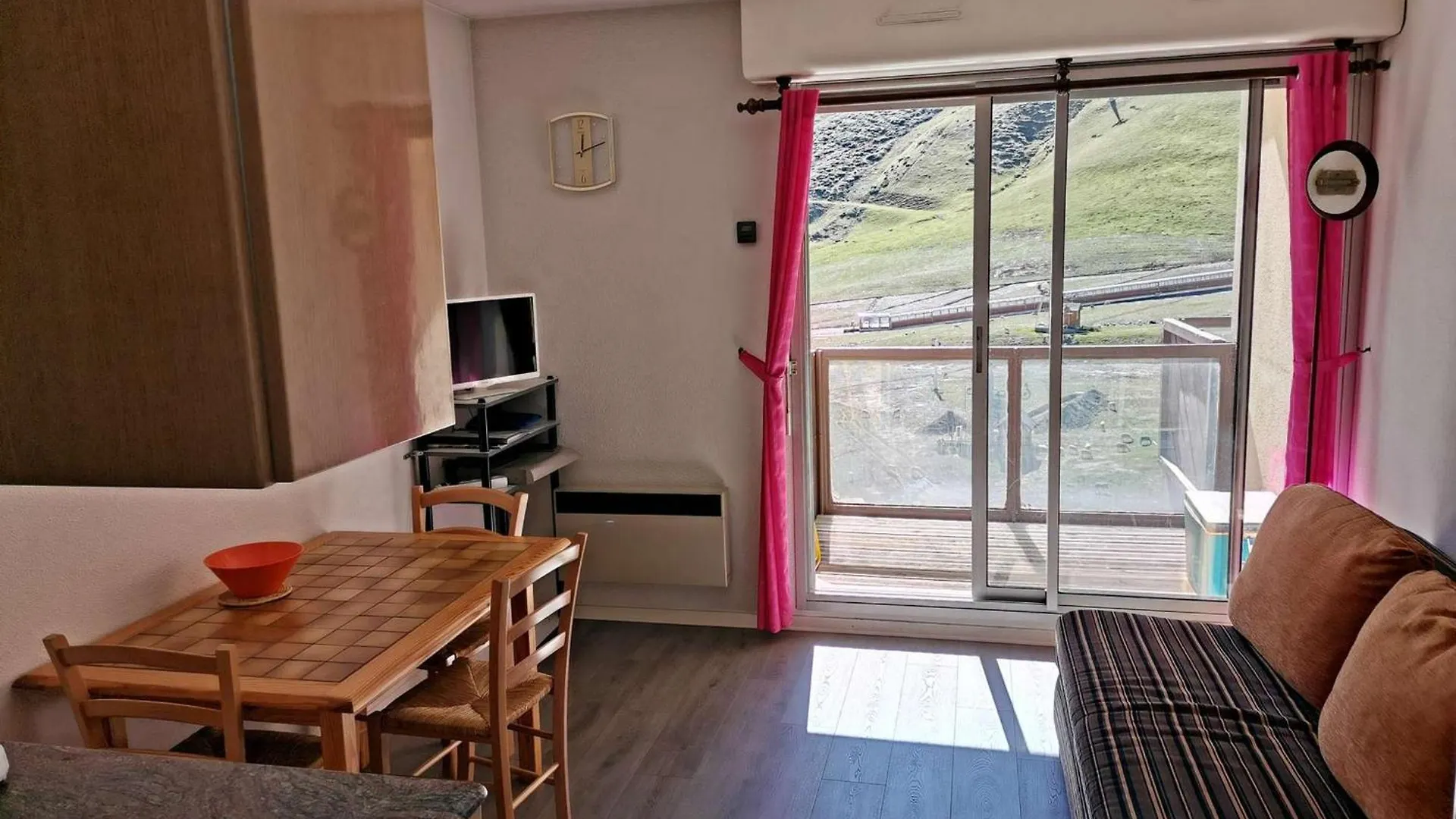 Studio Cabine 4 Pers - Pied Des Pistes - Parking - Animaux Autorises - Fr-1-404-50 لا مونجي شقة